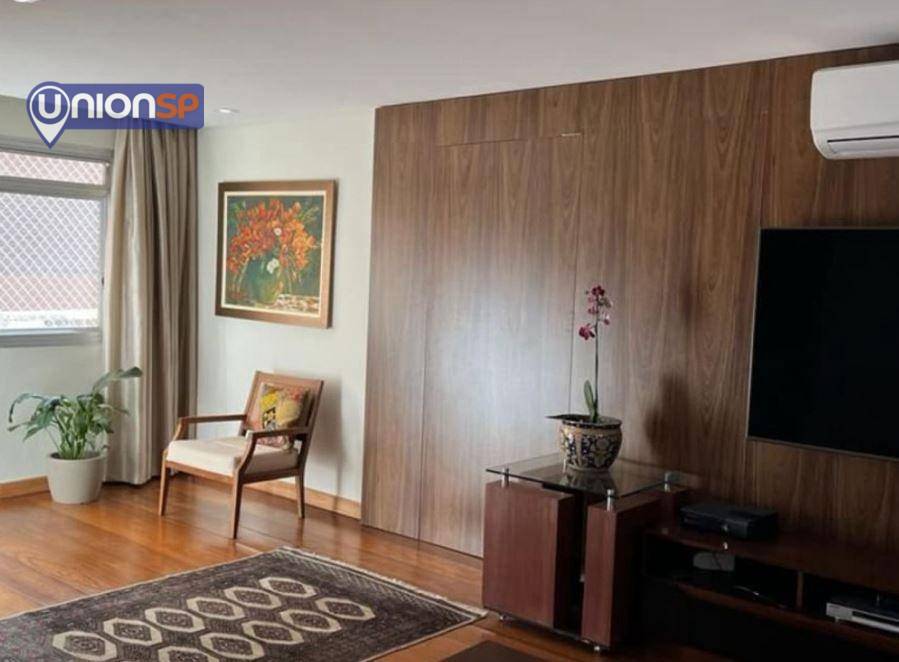 Apartamento à venda com 3 quartos, 189m² - Foto 1