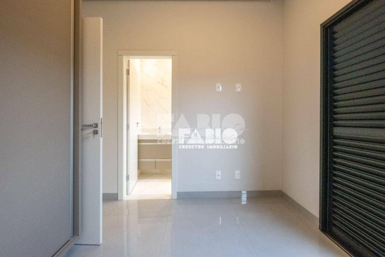 Casa de Condomínio à venda com 3 quartos, 220m² - Foto 18