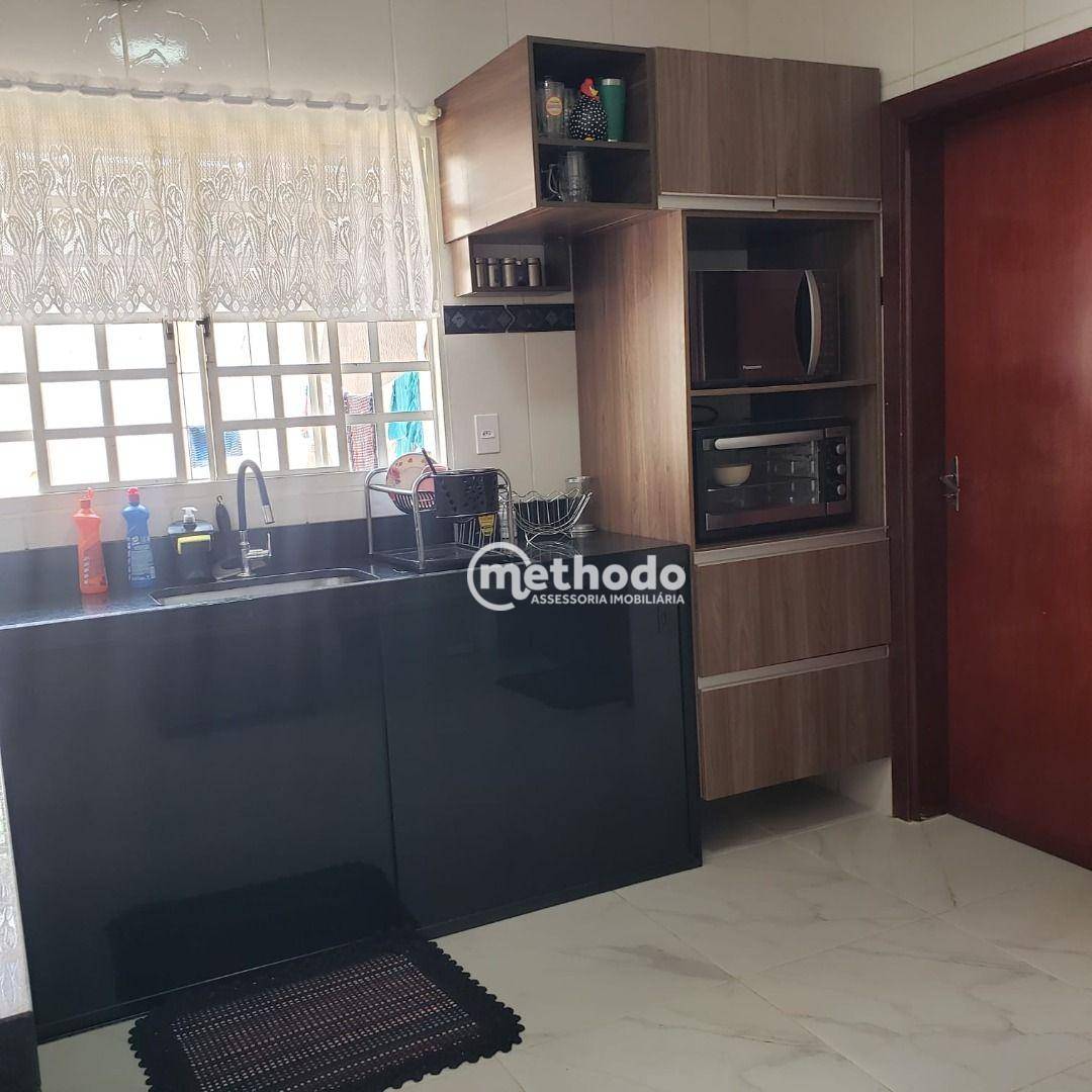 Casa à venda com 3 quartos, 190m² - Foto 16