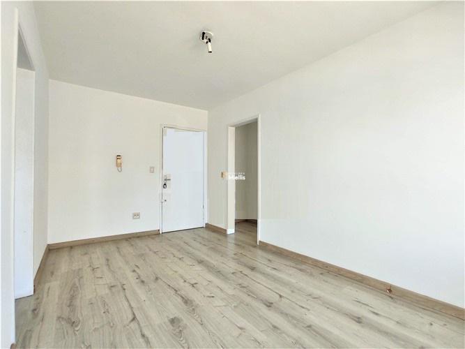 Apartamento à venda com 1 quarto, 45m² - Foto 4