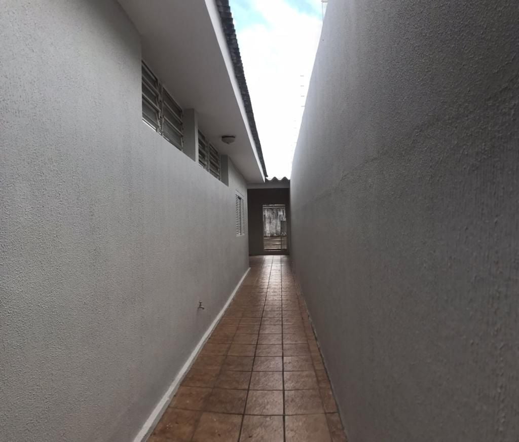 Casa para alugar com 3 quartos, 1m² - Foto 9