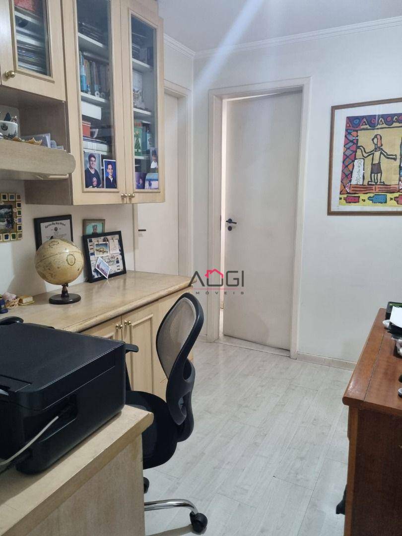 Apartamento à venda com 3 quartos, 160m² - Foto 14