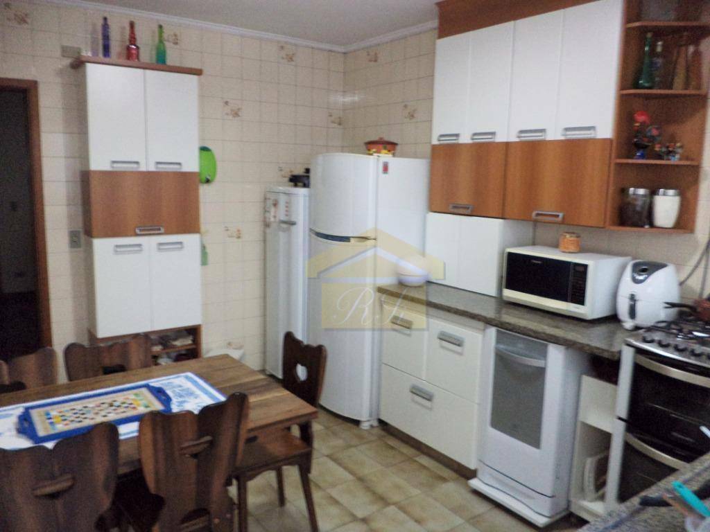 Sobrado à venda com 3 quartos, 238m² - Foto 14