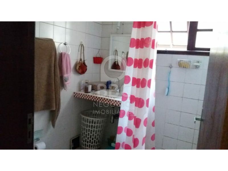 Casa à venda com 3 quartos, 200m² - Foto 6