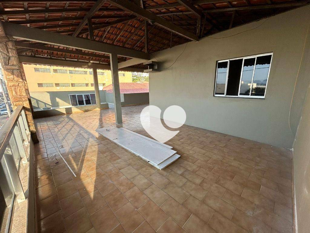 Casa para alugar com 2 quartos, 170m² - Foto 5