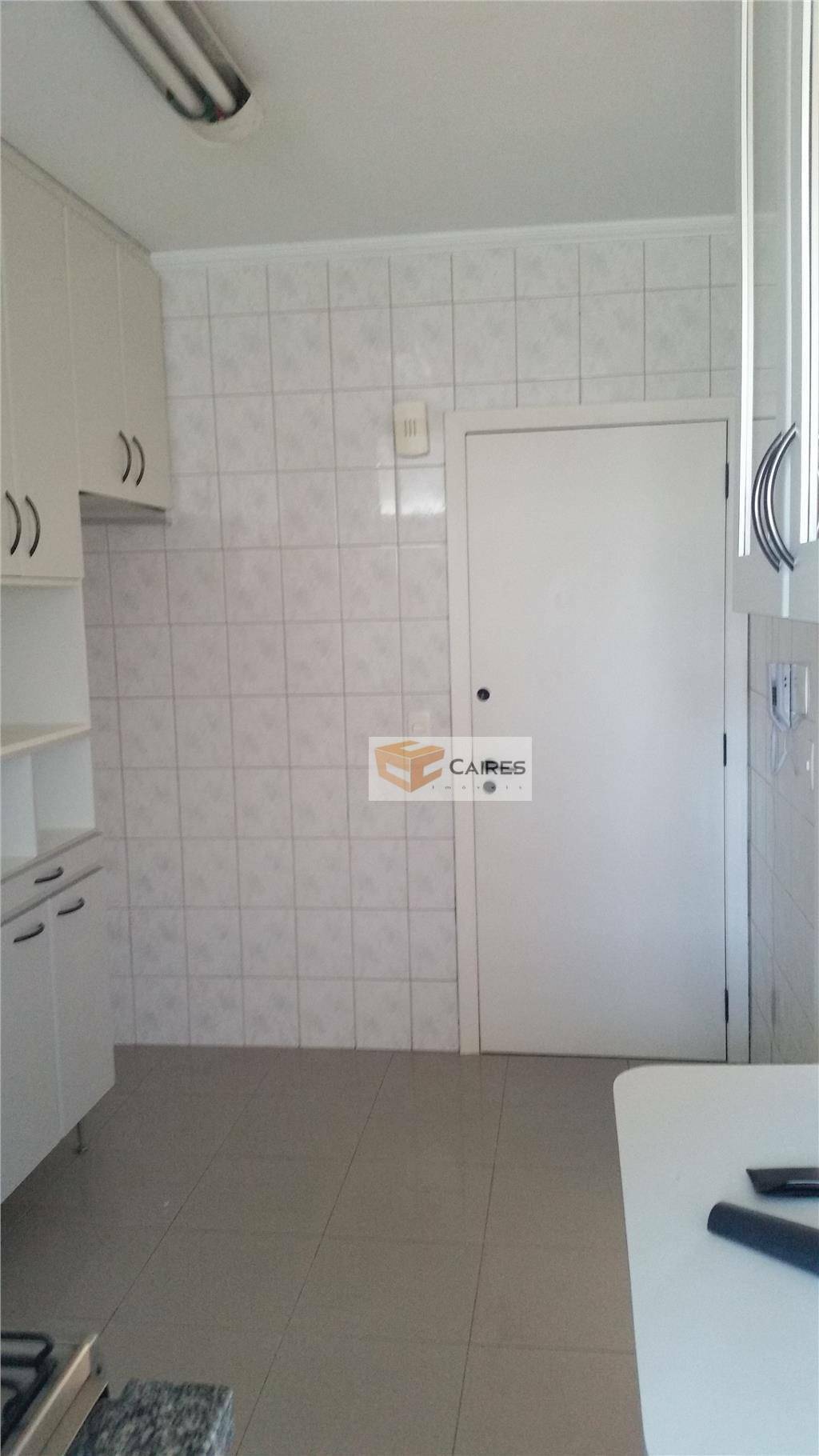 Apartamento à venda com 3 quartos, 100m² - Foto 5