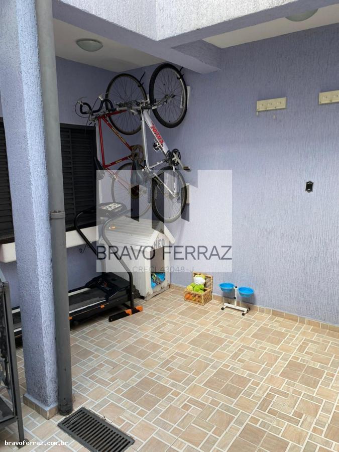 Casa à venda com 3 quartos, 110m² - Foto 18