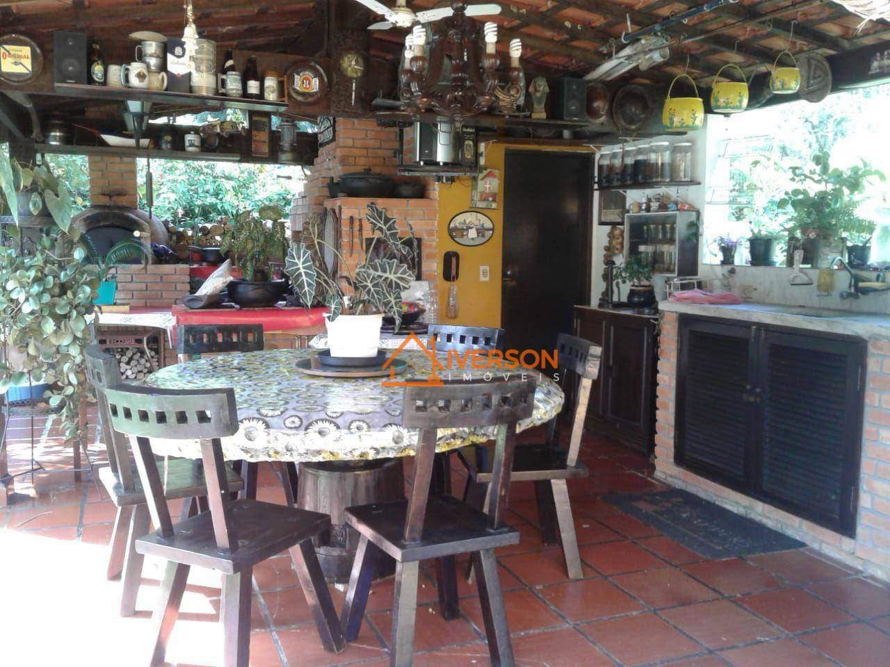 Sítio à venda com 3 quartos, 300m² - Foto 12
