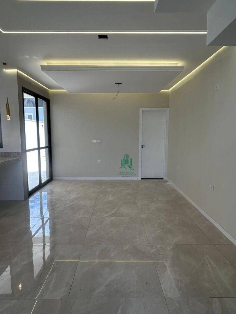 Sobrado à venda com 3 quartos, 140m² - Foto 4