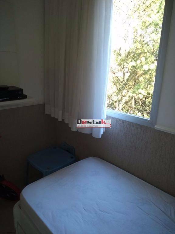 Apartamento à venda com 2 quartos, 56m² - Foto 3