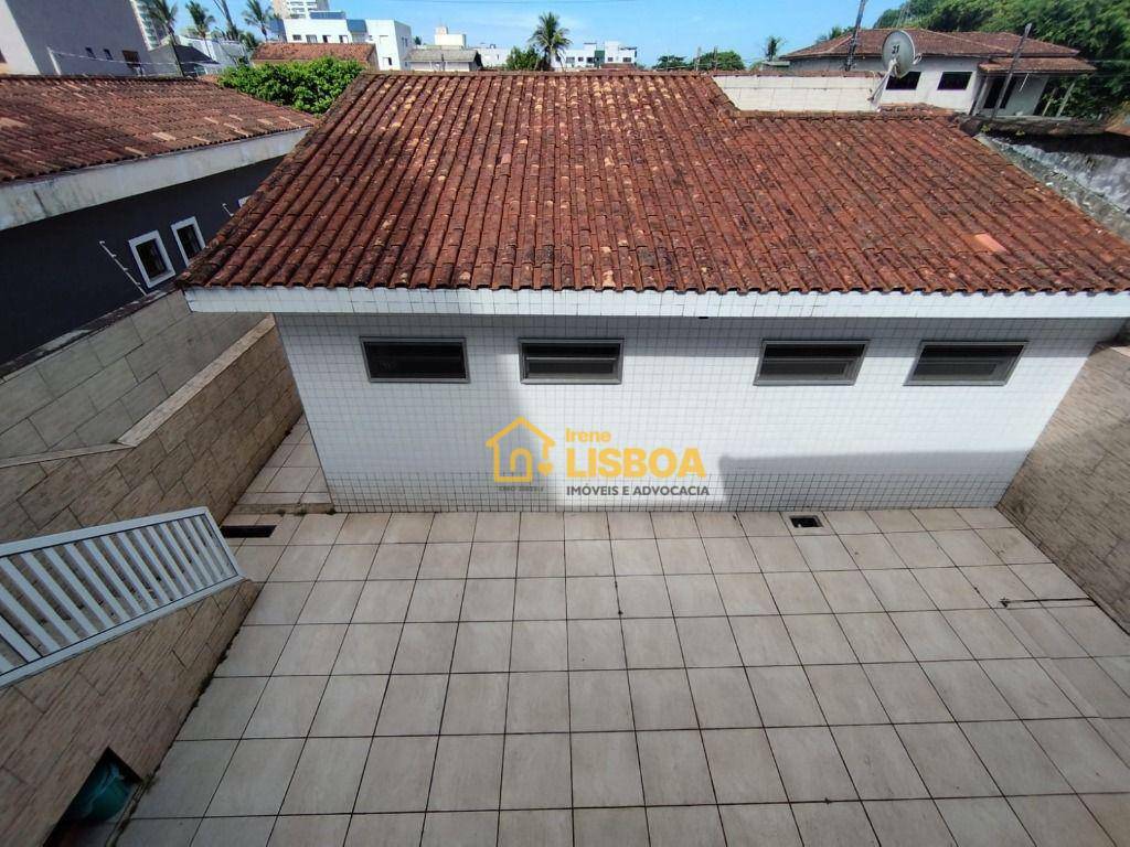 Casa à venda com 3 quartos, 270m² - Foto 30