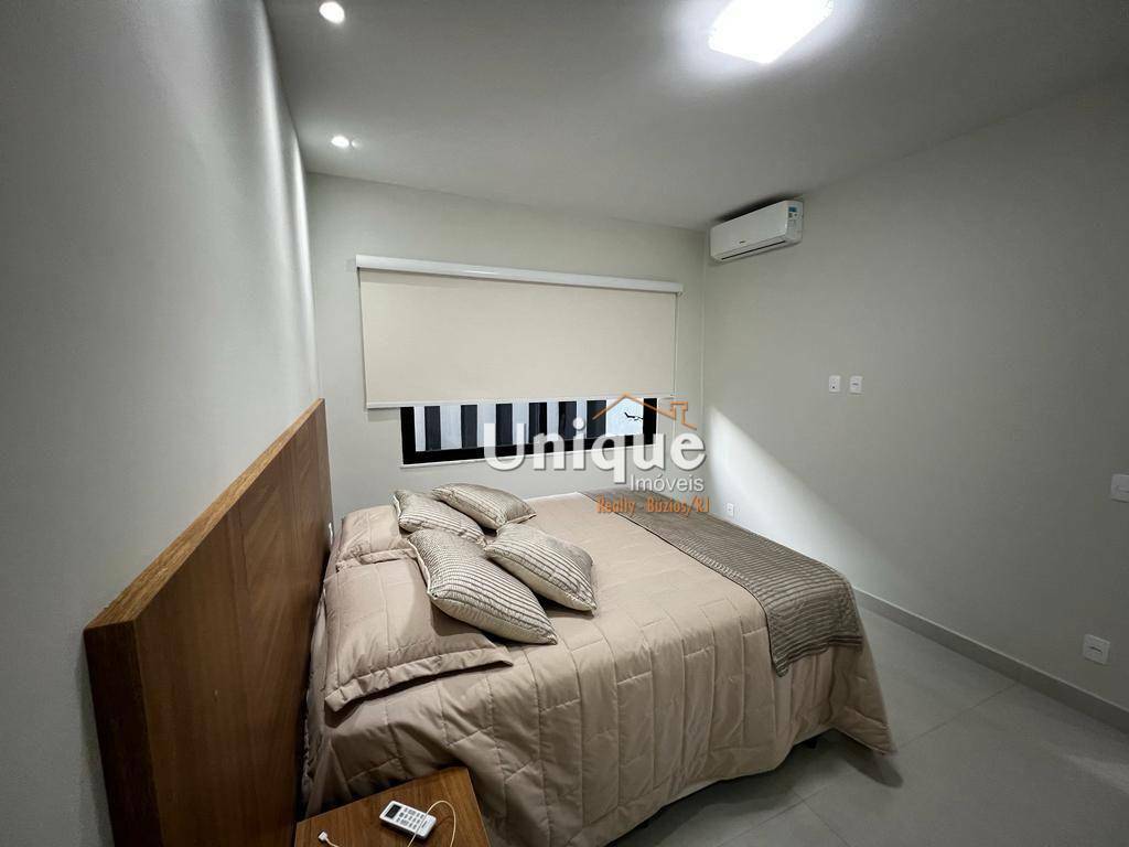 Casa de Condomínio à venda com 4 quartos, 209m² - Foto 29