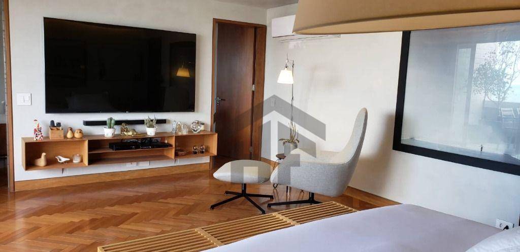 Cobertura à venda com 3 quartos, 230m² - Foto 3