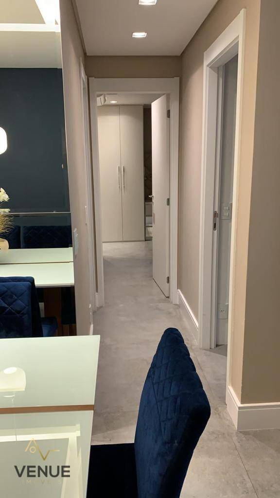 Apartamento à venda com 2 quartos, 68m² - Foto 3