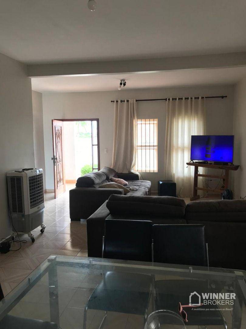 Casa à venda com 3 quartos, 280m² - Foto 3