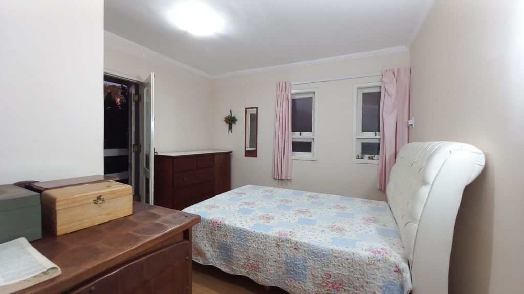 Casa de Condomínio à venda com 4 quartos, 350m² - Foto 21