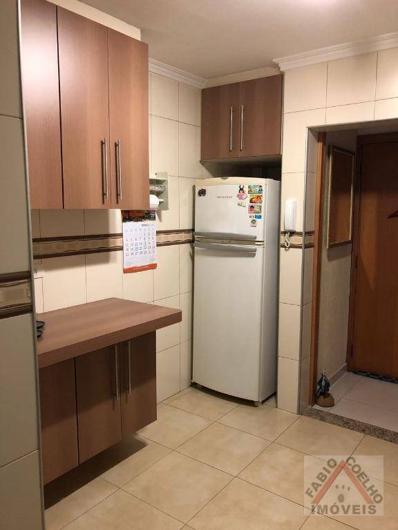 Apartamento à venda com 2 quartos, 60m² - Foto 9