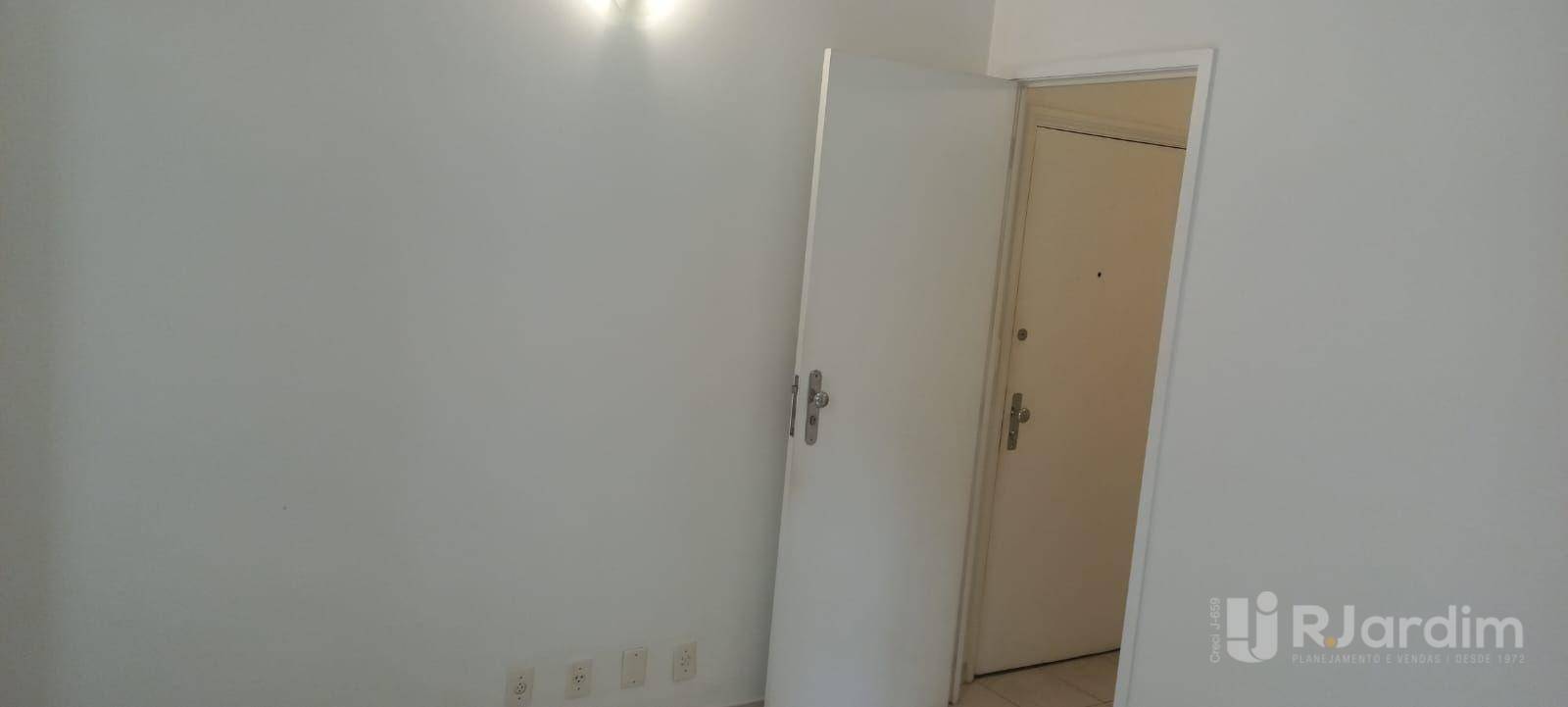 Conjunto Comercial-Sala à venda, 18m² - Foto 13