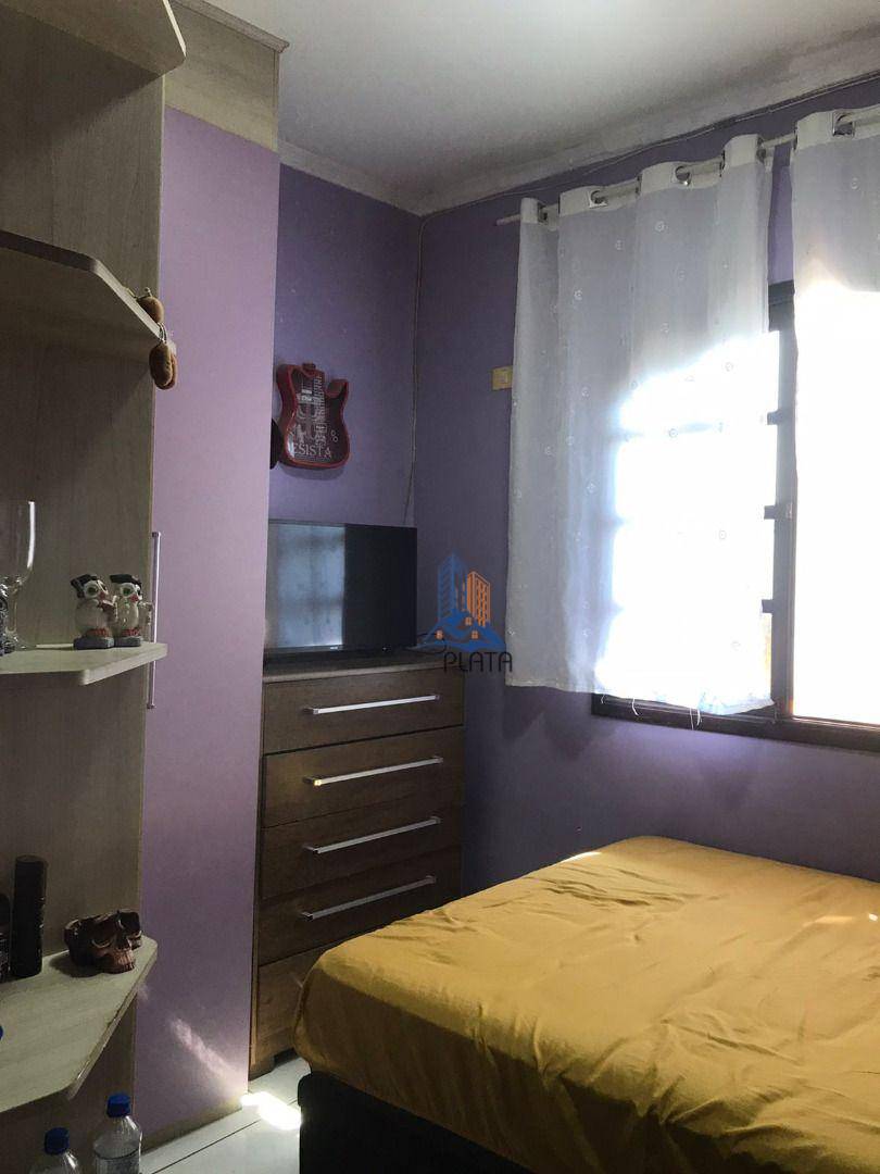 Casa de Condomínio à venda com 4 quartos, 250m² - Foto 18