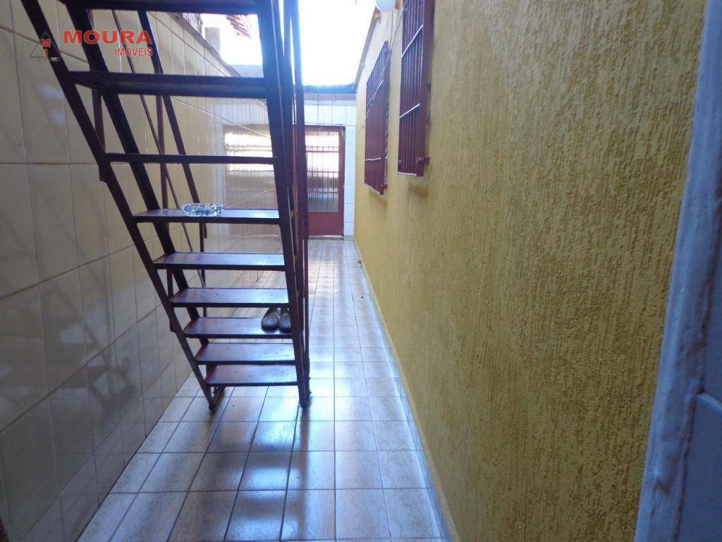 Sobrado à venda com 3 quartos, 140m² - Foto 12