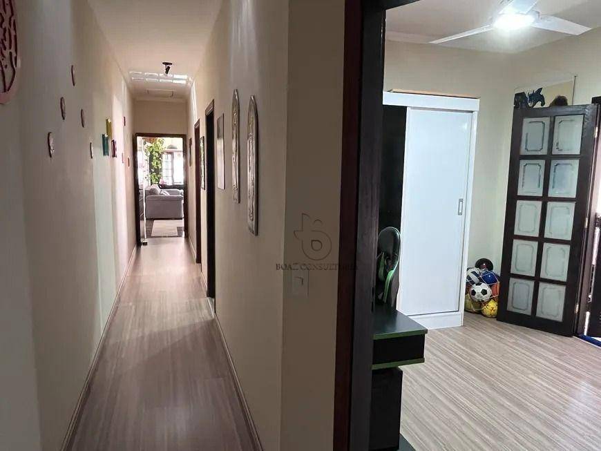 Casa à venda com 3 quartos, 228m² - Foto 27