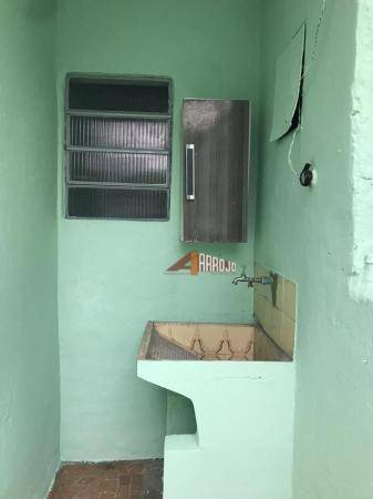 Sobrado à venda com 2 quartos, 120m² - Foto 37