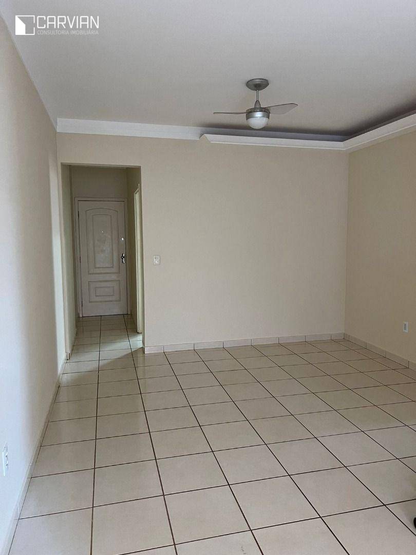 Apartamento para alugar com 3 quartos, 95m² - Foto 10