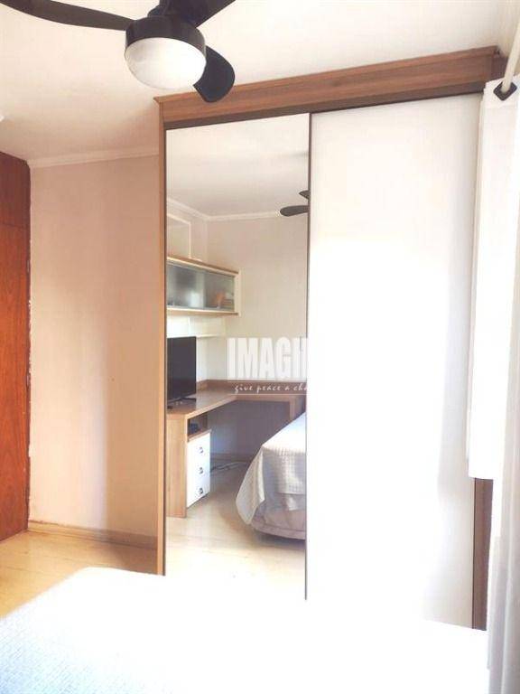 Apartamento à venda com 3 quartos, 74m² - Foto 7