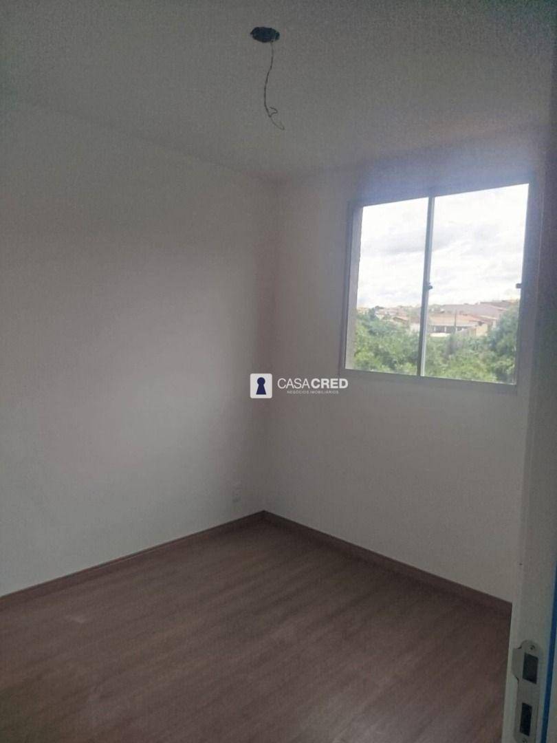 Apartamento para alugar com 2 quartos, 45m² - Foto 5