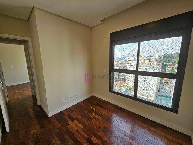 Apartamento à venda com 4 quartos, 228m² - Foto 9