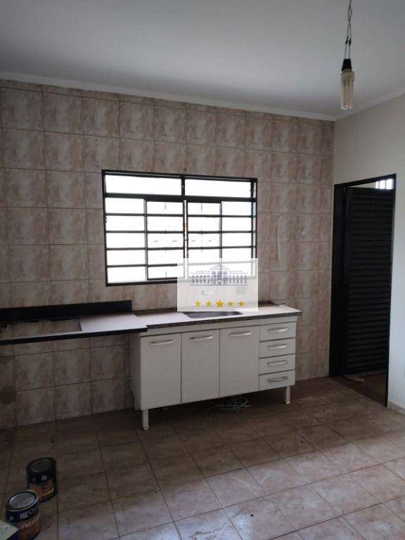 Casa à venda com 3 quartos, 199m² - Foto 8