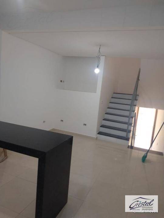 Casa à venda com 3 quartos, 90m² - Foto 11