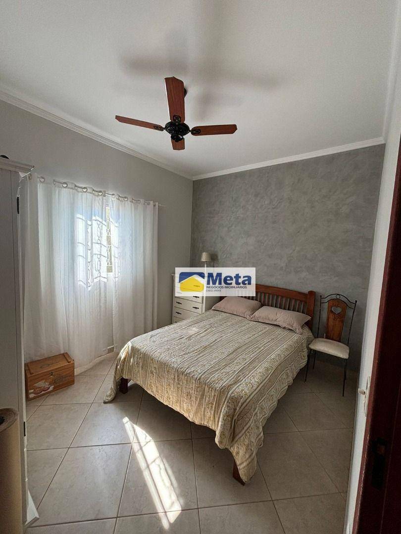 Casa à venda com 4 quartos, 212m² - Foto 9