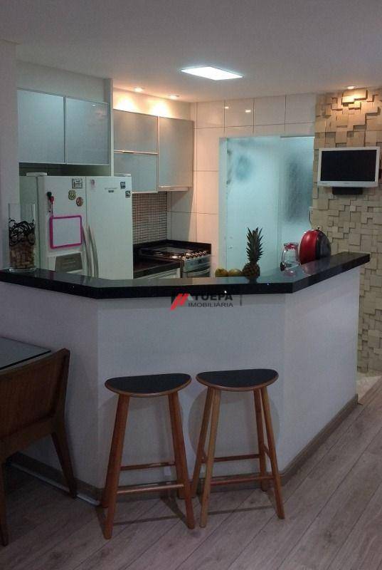 Apartamento à venda com 2 quartos, 72m² - Foto 5