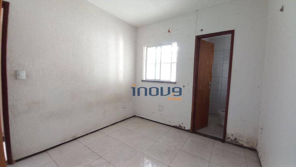 Casa para alugar com 2 quartos, 100m² - Foto 11