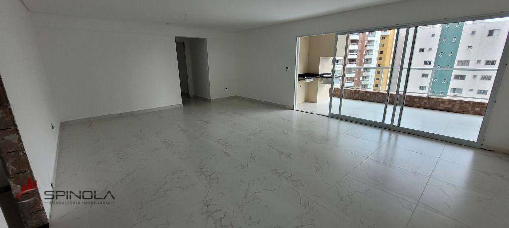 Apartamento à venda com 3 quartos, 147m² - Foto 8