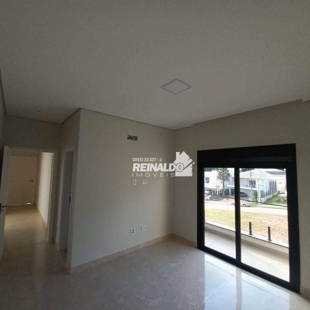 Casa à venda com 3 quartos, 250m² - Foto 22