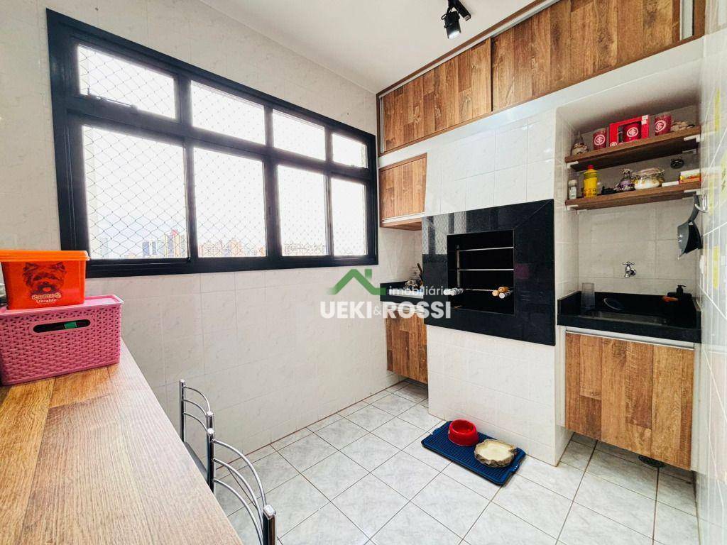 Apartamento à venda com 3 quartos, 138m² - Foto 24