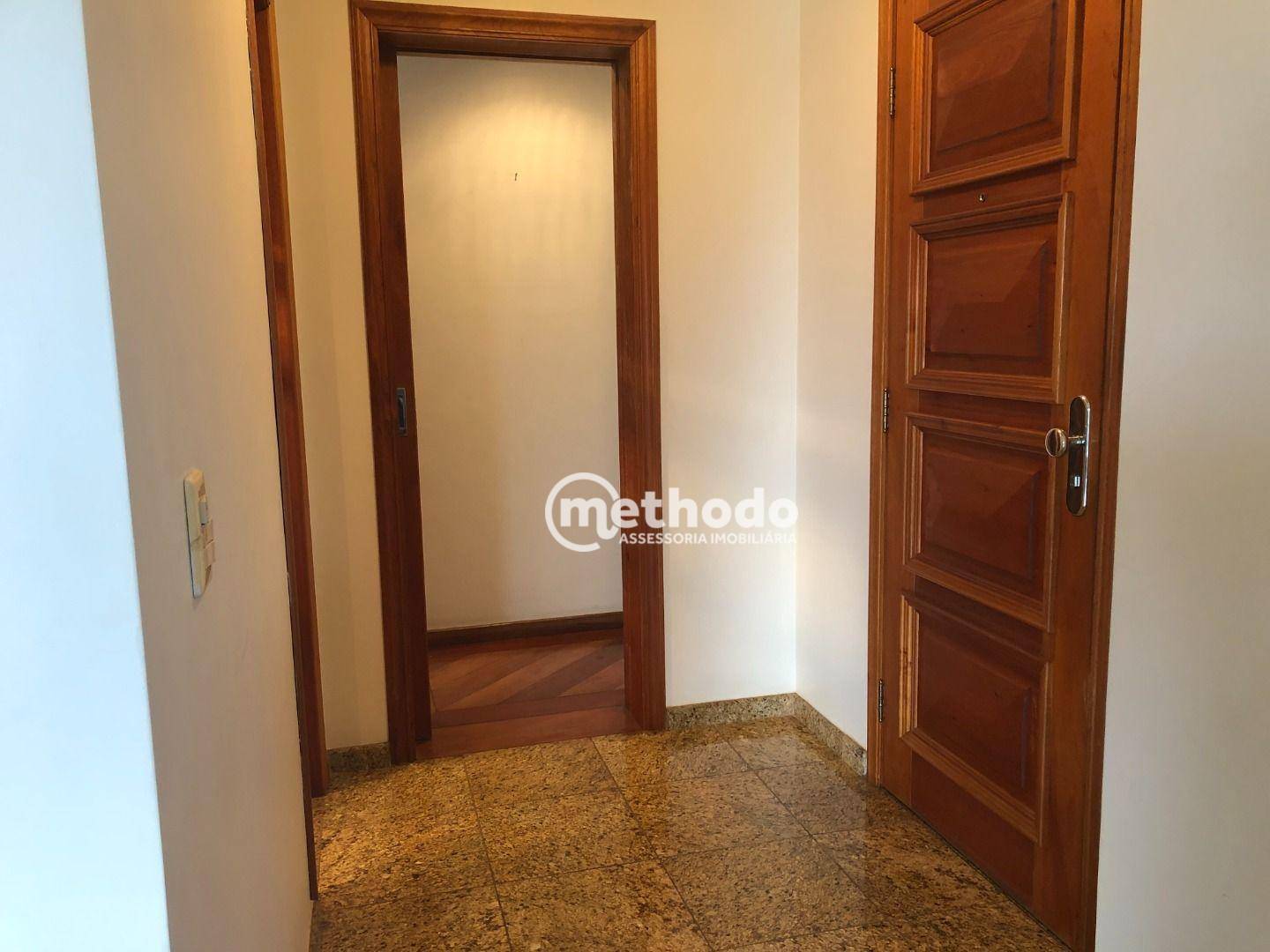 Apartamento à venda com 3 quartos, 235m² - Foto 10