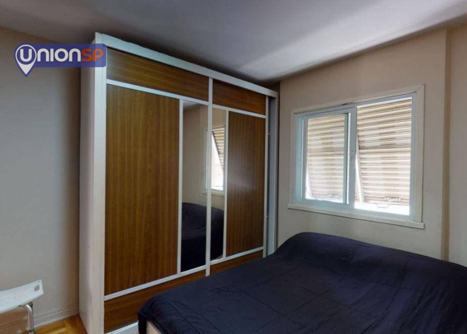 Apartamento à venda com 2 quartos, 70m² - Foto 4