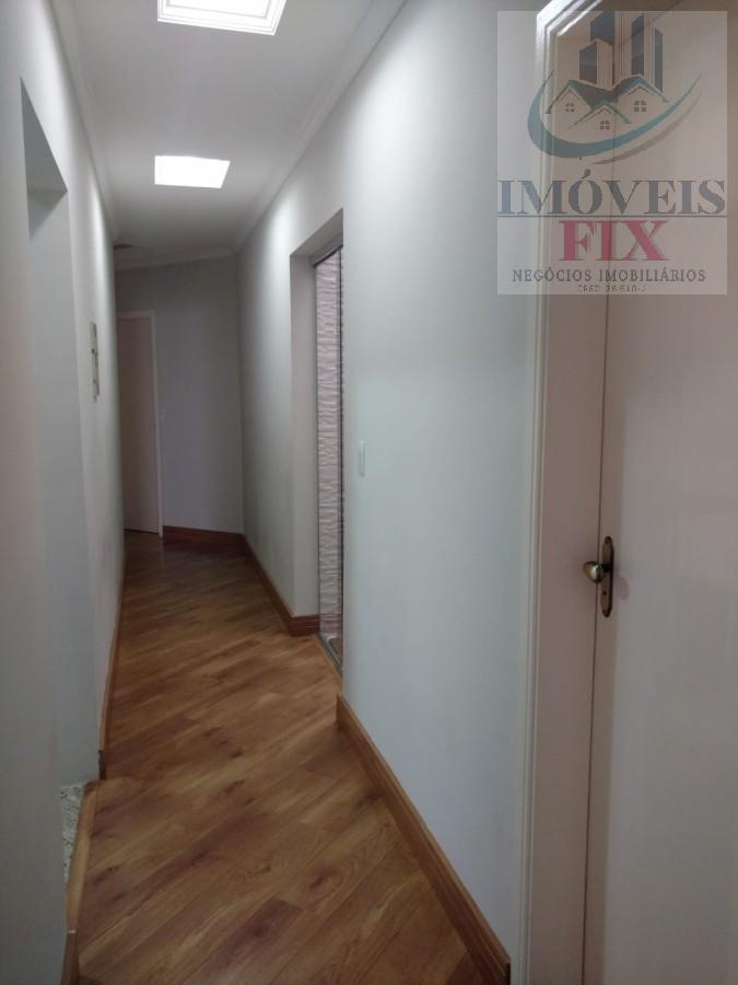 Casa à venda com 4 quartos, 146m² - Foto 12