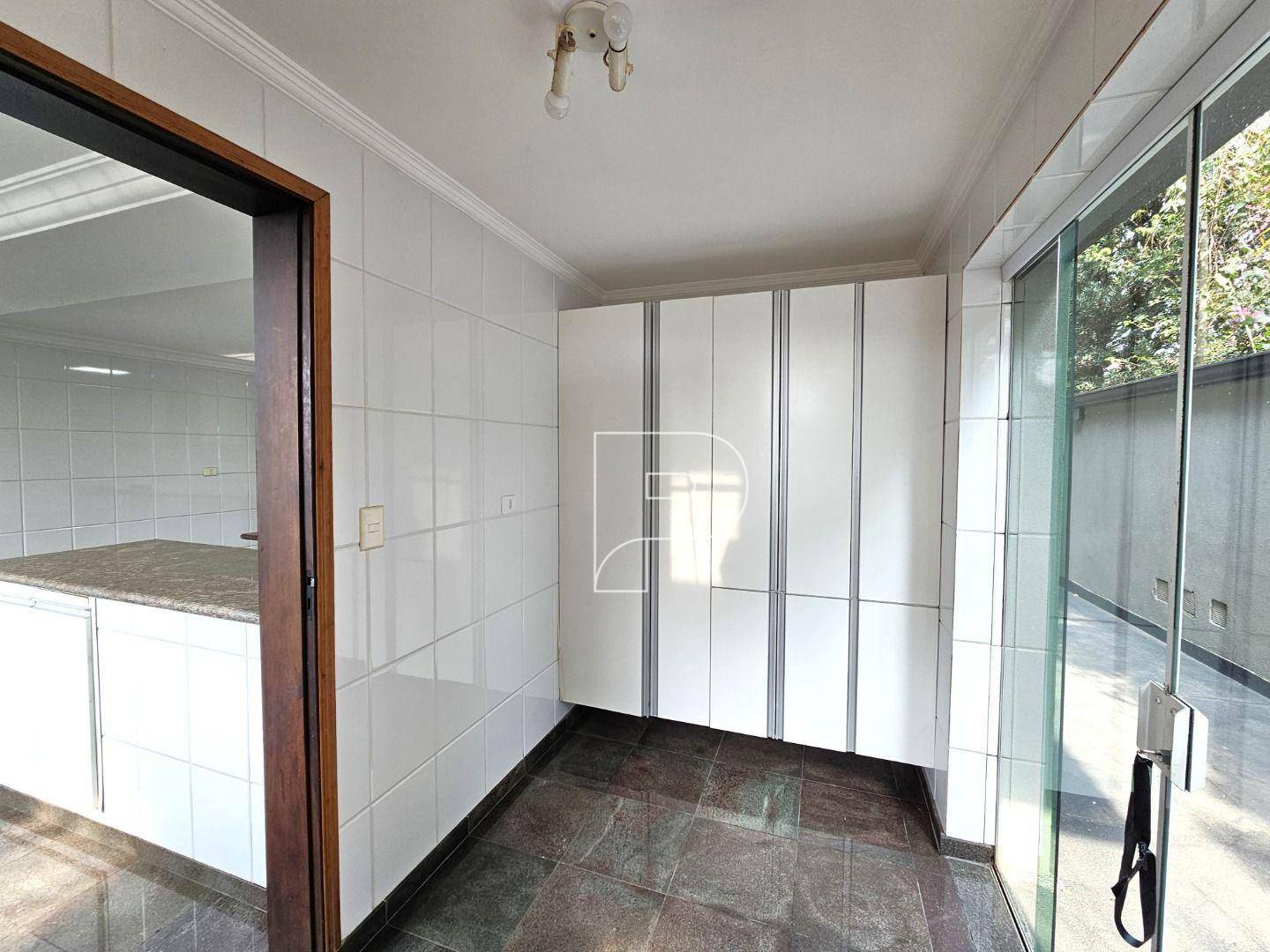 Casa de Condomínio à venda e aluguel com 5 quartos, 623m² - Foto 10