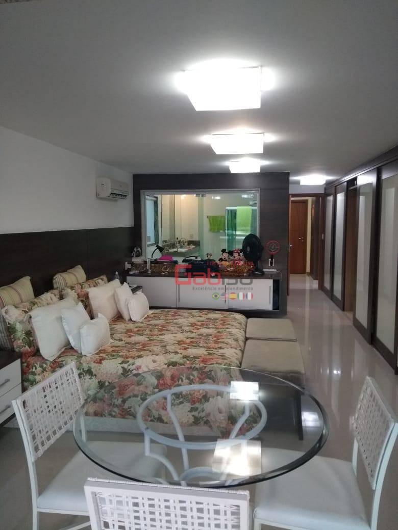 Casa de Condomínio à venda com 4 quartos, 580m² - Foto 15