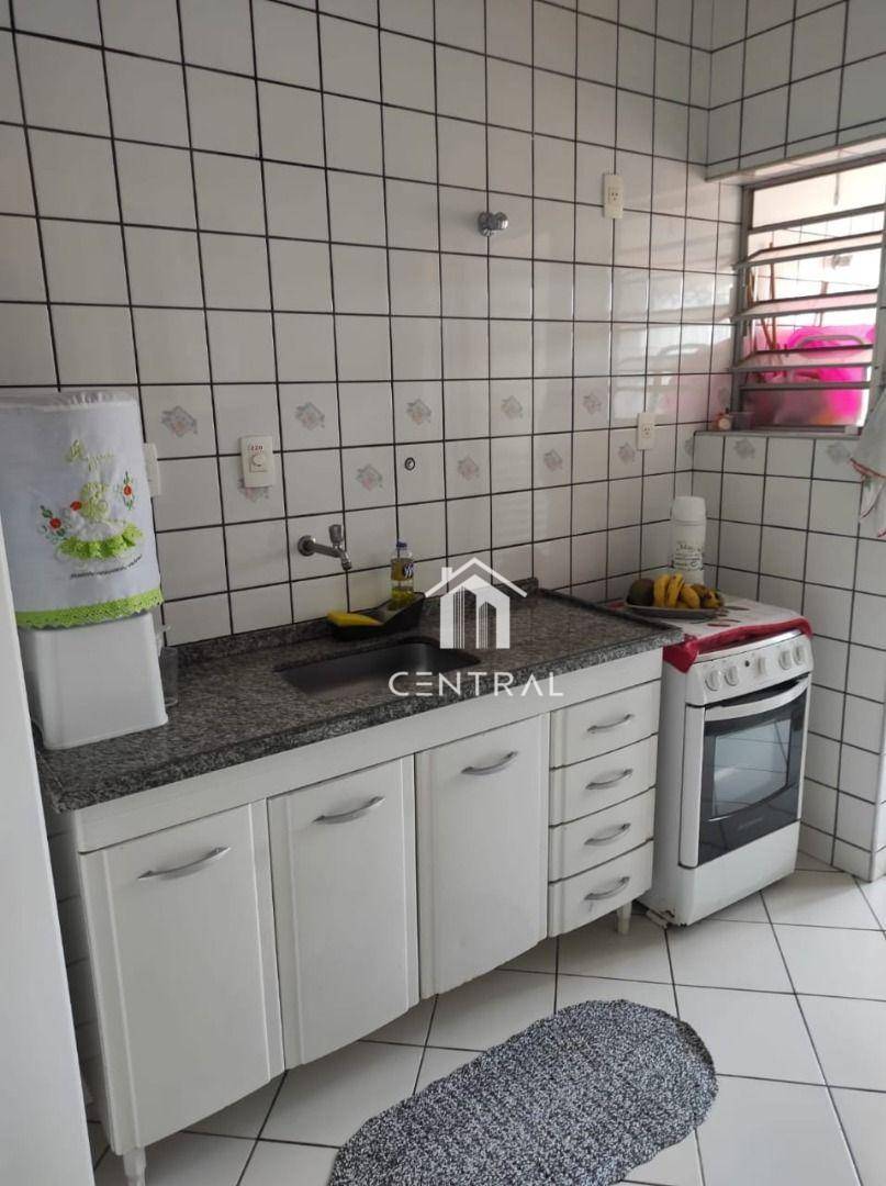 Apartamento à venda com 2 quartos, 65m² - Foto 27