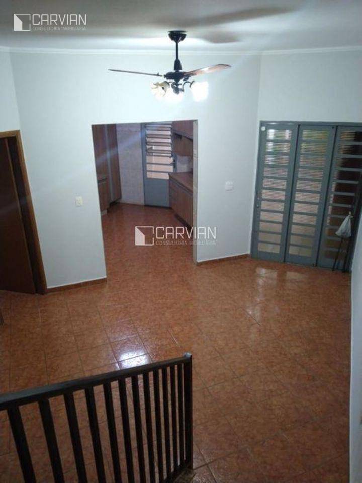 Casa à venda com 3 quartos, 150m² - Foto 5