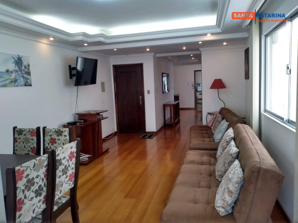 Apartamento à venda com 4 quartos, 180m² - Foto 13