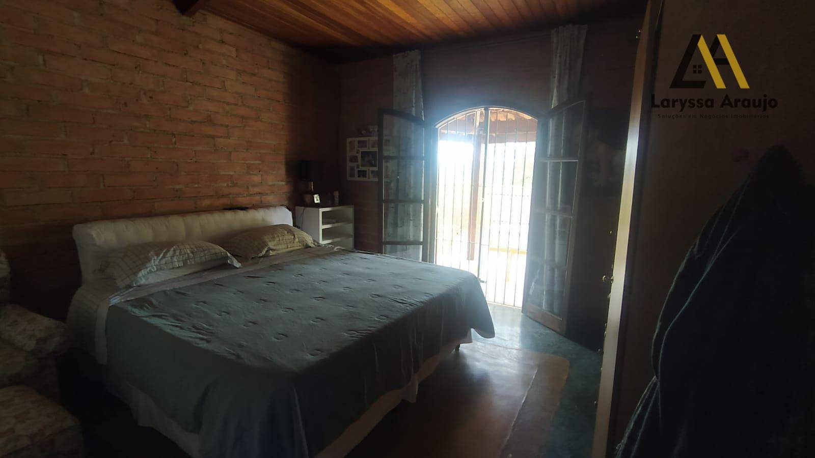 Chácara à venda com 3 quartos, 355m² - Foto 24