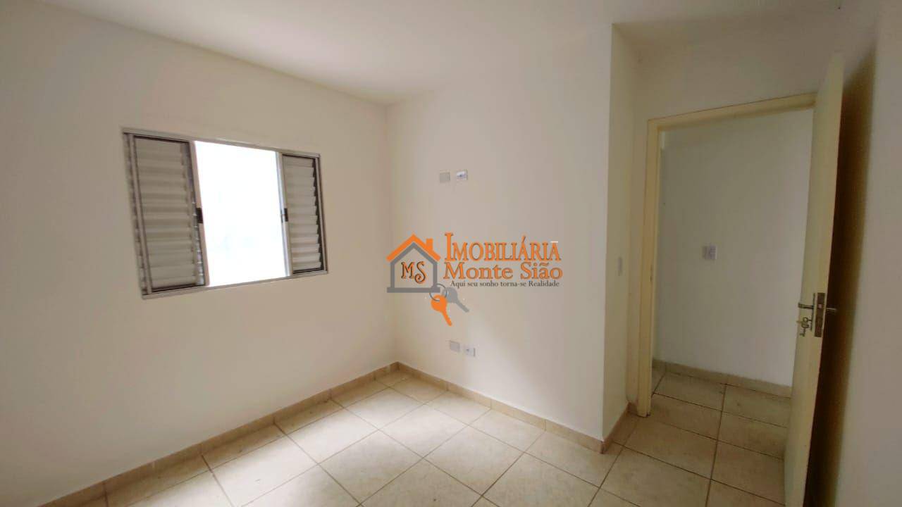 Casa à venda com 2 quartos, 60m² - Foto 13