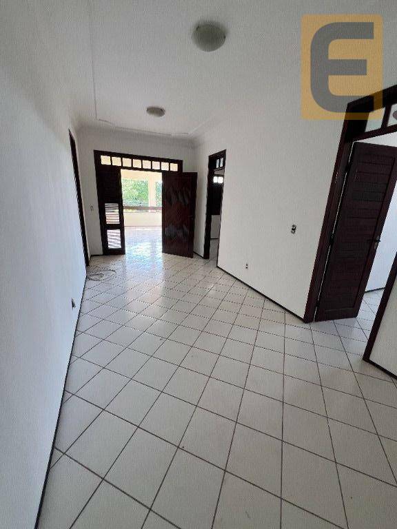 Casa à venda com 4 quartos, 375m² - Foto 14