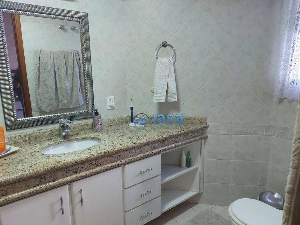 Apartamento à venda com 4 quartos, 160m² - Foto 10